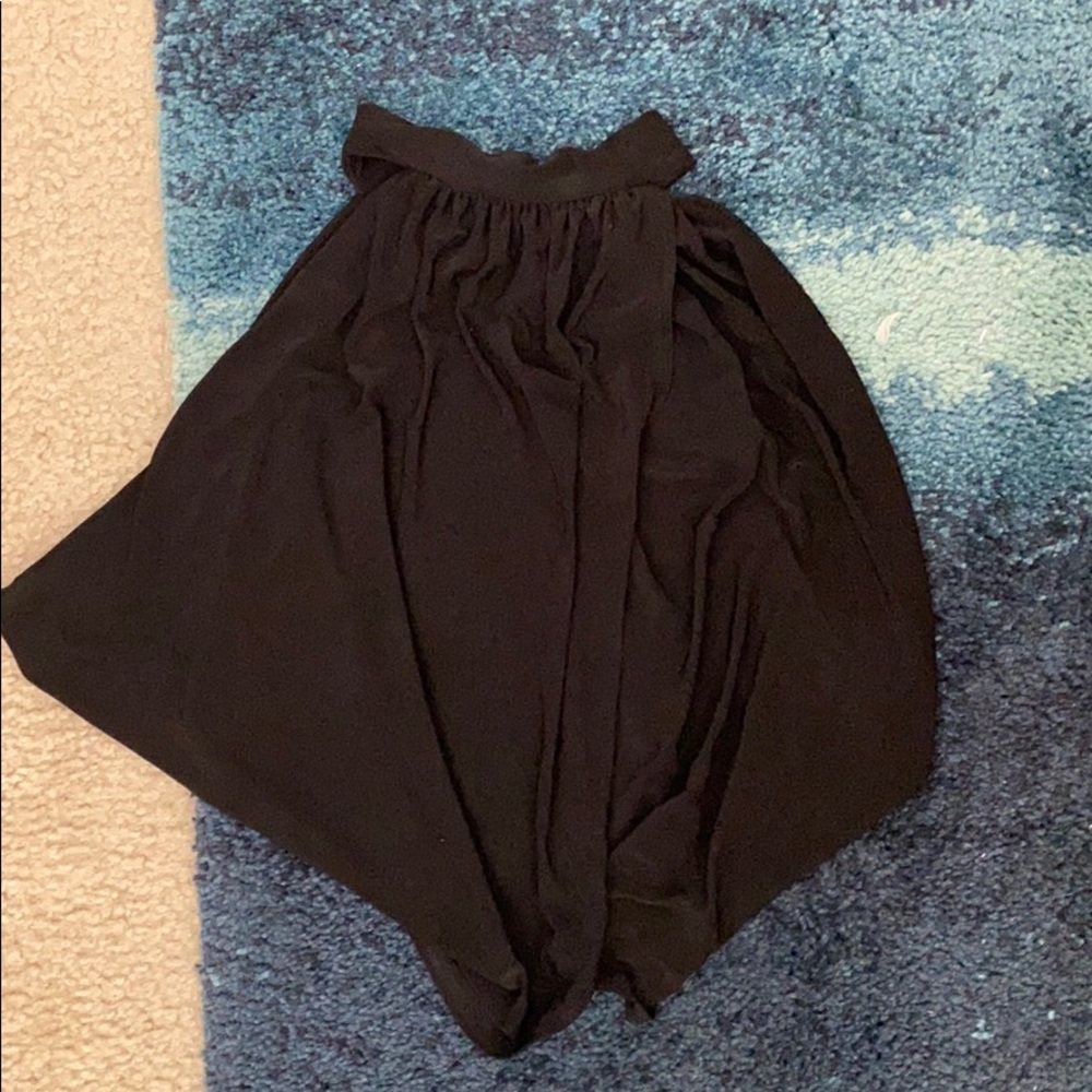 PRETTYLITTLETHING Black backless halter US 2